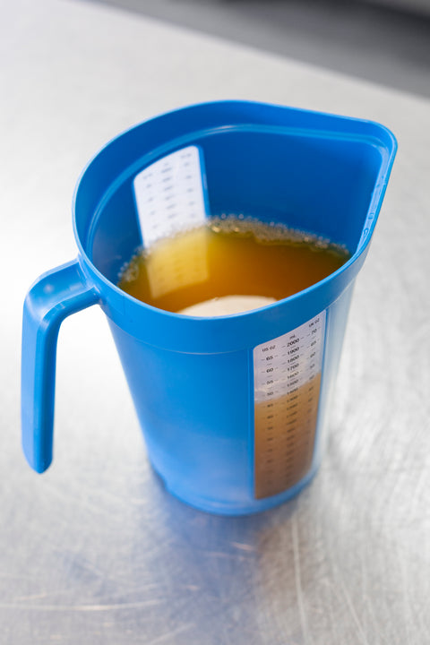 Vikan Measuring jug, 2 Litre, Red 60004
